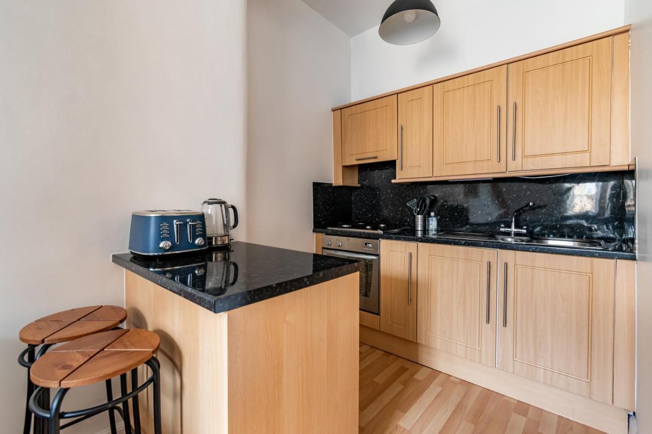 Amazing Apartments - Dalgety St - Near Holyrood Edynburg Zewnętrze zdjęcie