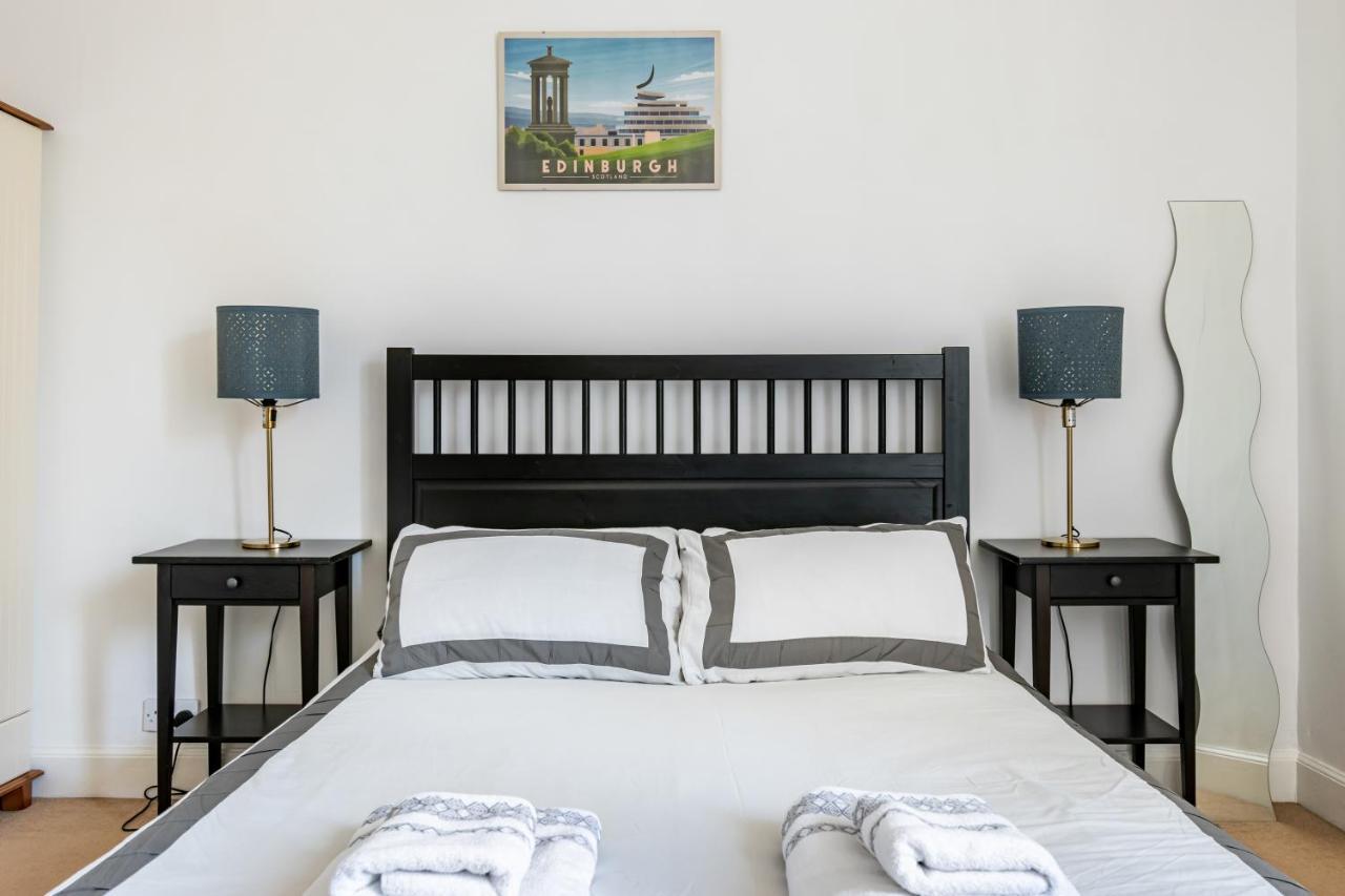 Amazing Apartments - Dalgety St - Near Holyrood Edynburg Zewnętrze zdjęcie
